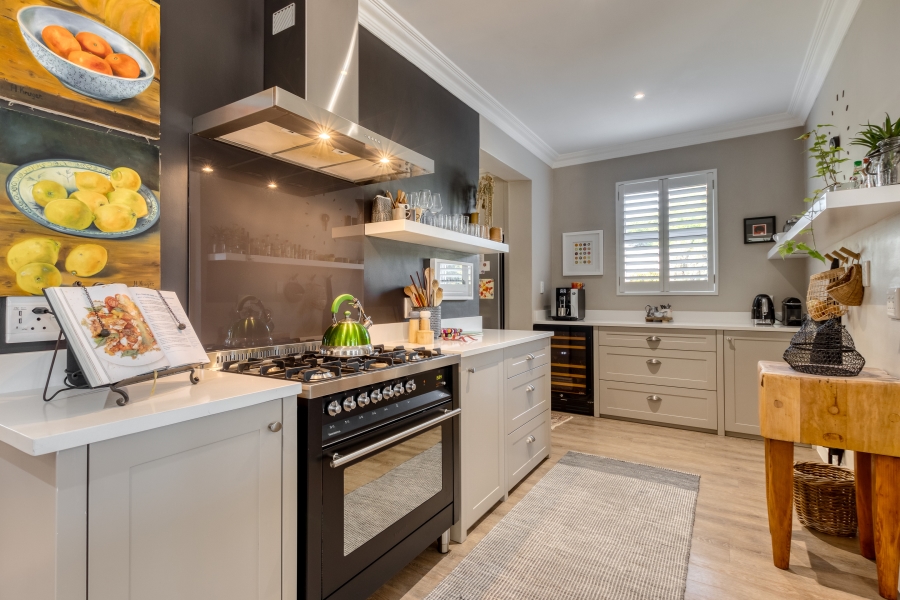 3 Bedroom Property for Sale in La Concorde Western Cape